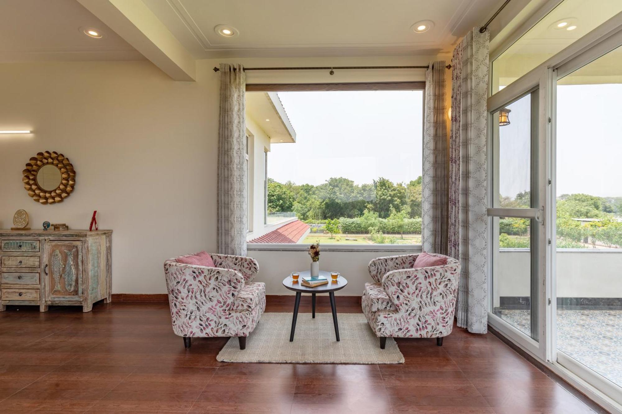 Alaya Stays Raga 2Bhk Farmstay With An Entertainment Lounge Sohna Exterior foto